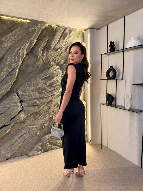 Vestido celine decotado com fenda - preto